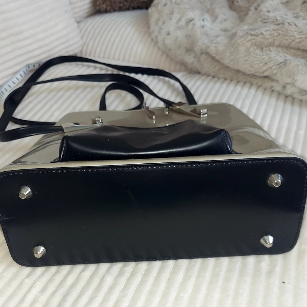 Biejo Patent Two-Tone Tote Bag in Silver and Black - Picture 4 of 7